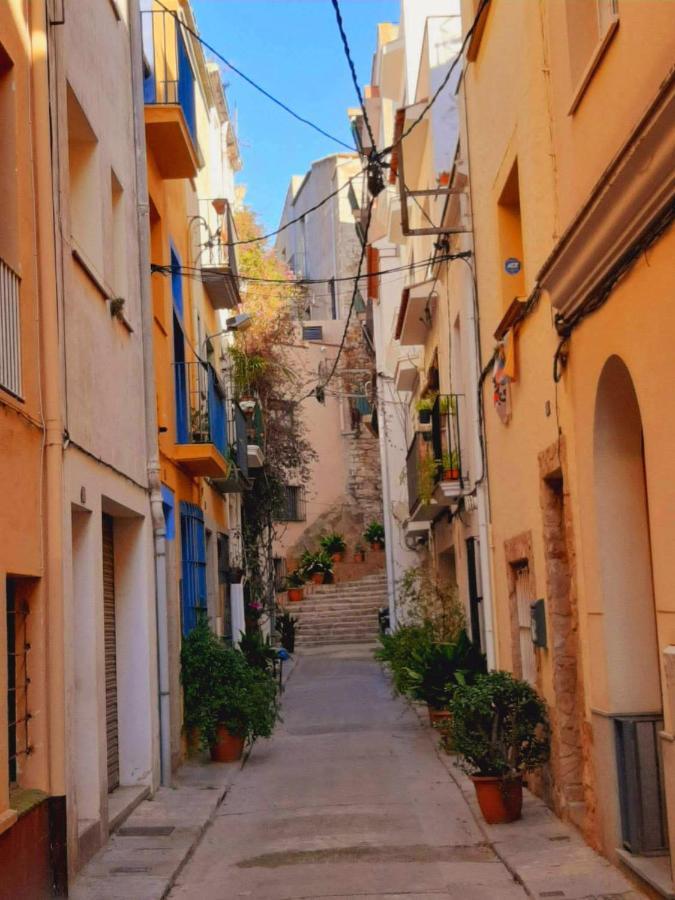 2 Bedroom Large Modern Apartment In Blanes Old Town 50M From The Beach! Exterior foto