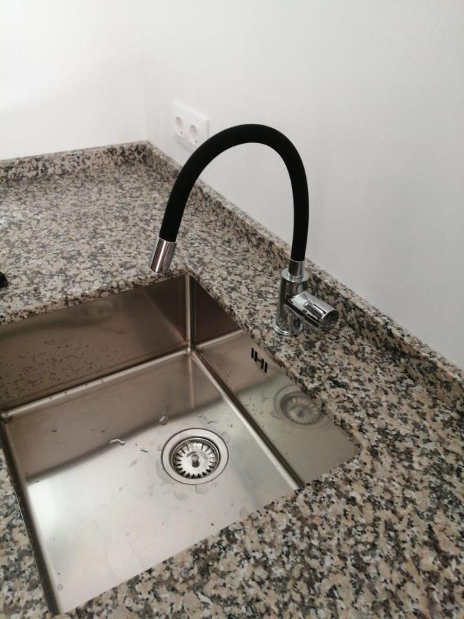 2 Bedroom Large Modern Apartment In Blanes Old Town 50M From The Beach! Exterior foto